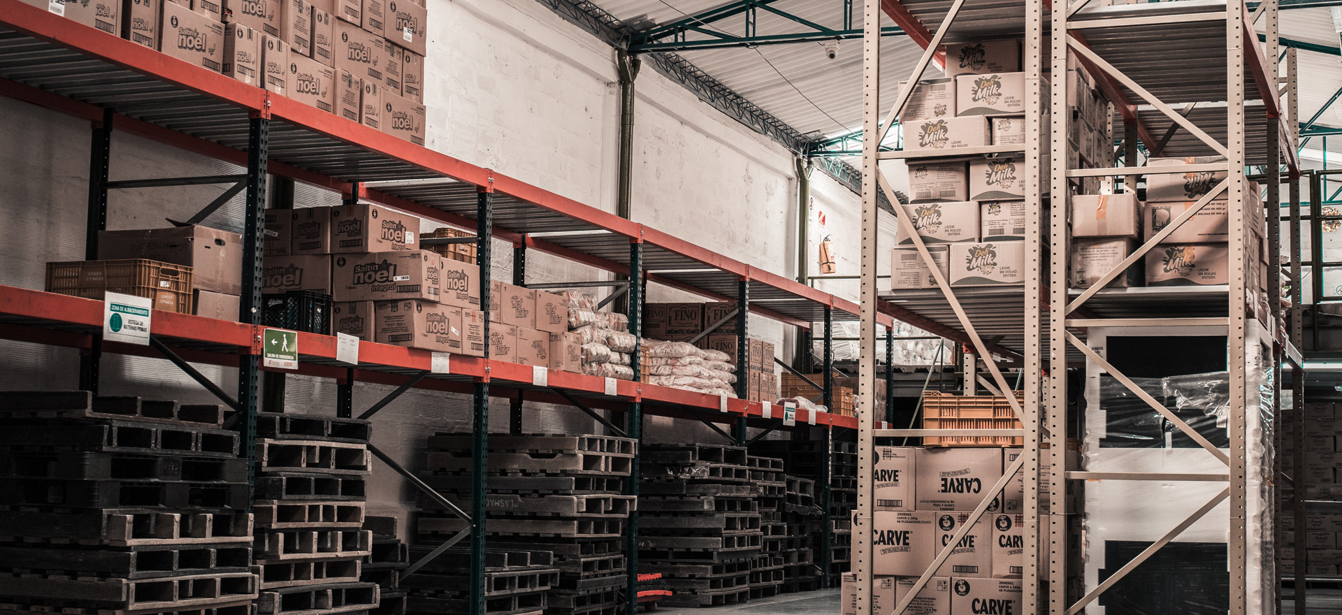 Export trading shipping for the middle east